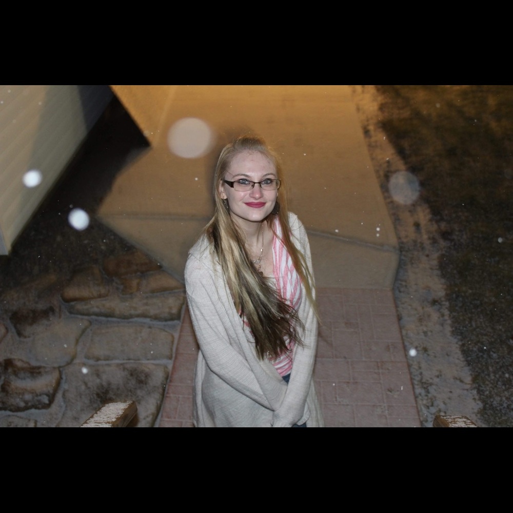 Meet your Posher, Hannah